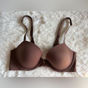 Victoria's Secret Chocolate Brown Underwire Bra